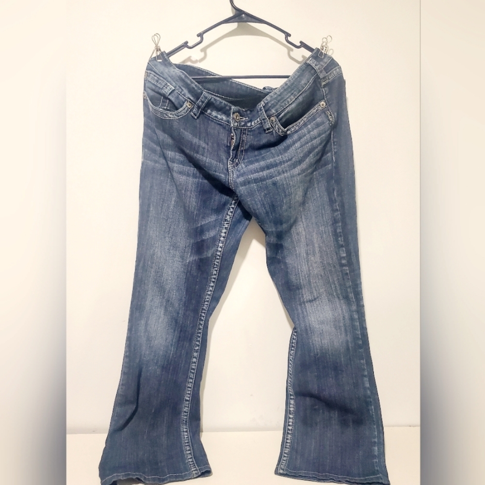 Silver Jeans, aiko boot cut, size 33.